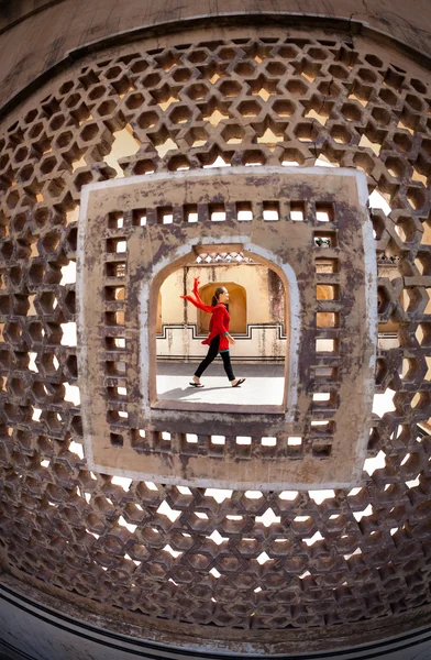 Woman in Palace of Rajasthan — Stock Photo, Image