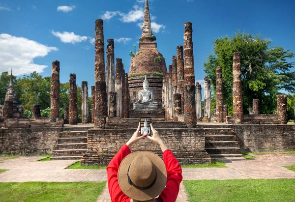 Viajero en Parque Histórico de Tailandia — Foto de Stock