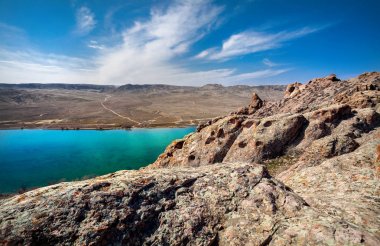 nehir ve rocky Dağları