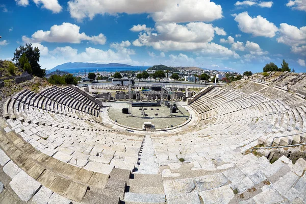 Anfiteatro antigo em bodrum — Fotografia de Stock