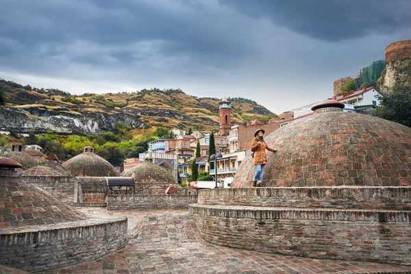 Resenär på Abanotubani distriktet i Tbilisi — Stockfoto