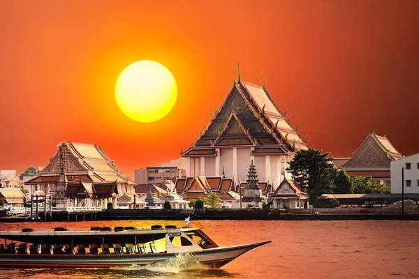 Sonnenuntergang in Bangkok — Stockfoto