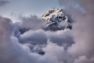 Annapurna Güney zirvesi Himalayalar 'da
