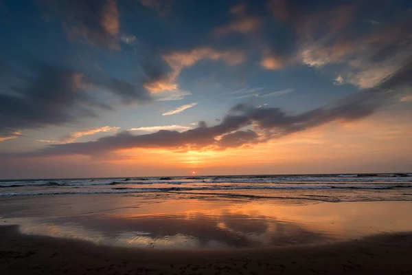 夕日の海の風景 — ストック写真