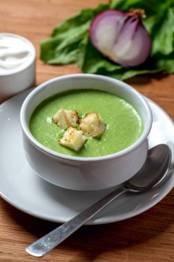 bileşiminde ıspanak çorbası