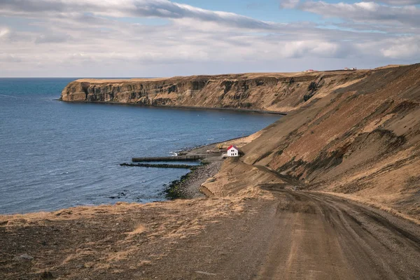 Krajobraz islandzki. od strony oceanu — Zdjęcie stockowe