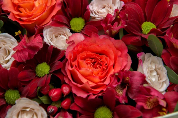 Ramo de flores como fondo . — Foto de Stock