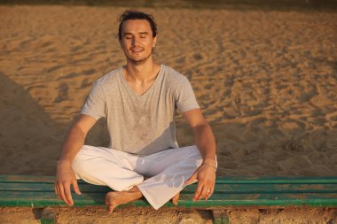 Sabah capoeira sonra bir mola sağlıklı genç adam vurdu 