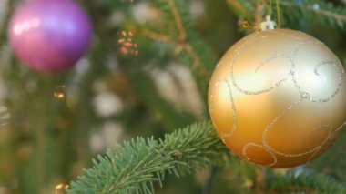 Görüntüleri dekorasyon oyuncak bir Noel ağacı üzerinde