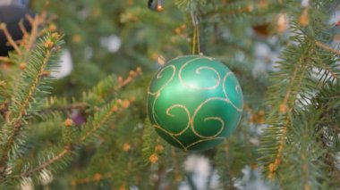 Görüntüleri dekorasyon oyuncak bir Noel ağacı üzerinde