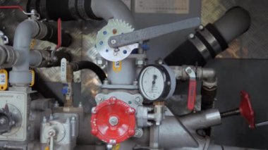 Efremovskay street, Mtsensk, Rusya Federasyonu, 2017.05.10. Editörden - felaket. Yangın kamyon iş yanıyor.