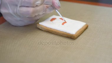 Pasta şefi ustaca tatil sipariş gerçekleştirir.