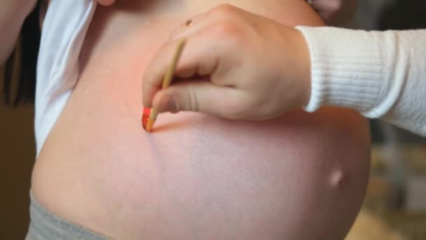 Várakozás a baba nő — Stock videók