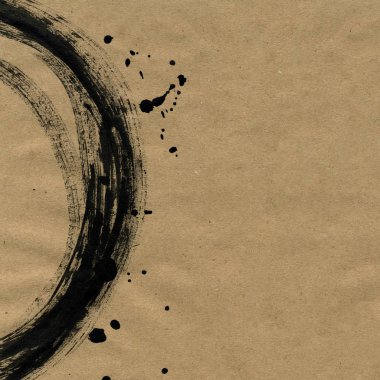 Bir daire şeklinde siyah fırça darbesi. Mürekkep kroki el yapımı teknikte oluşturulmuş çizim.