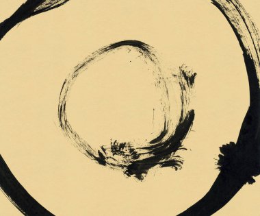 Bir daire şeklinde siyah fırça darbesi. Mürekkep kroki el yapımı teknikte oluşturulmuş çizim.