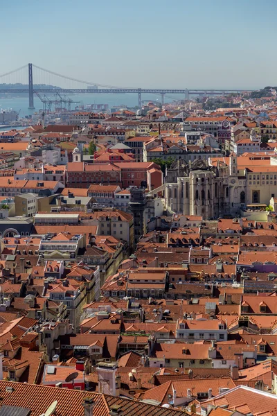 View on travel Lisbon from castle sao jorge — Stock Photo, Image