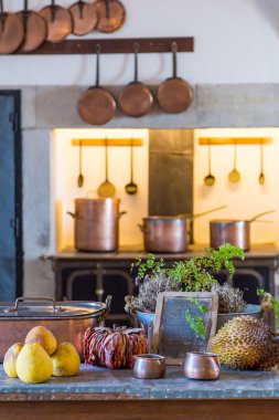 vintage mutfak eşyaları ile iç eski mutfak