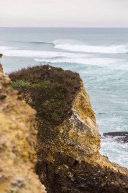 surfes bulutlu günde ile Atlantik kıyı şeridi