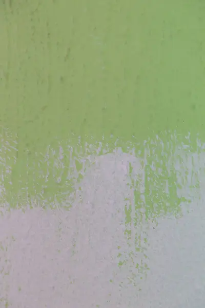 Malarstwo ścienne z zielonego na kolor biały — Zdjęcie stockowe