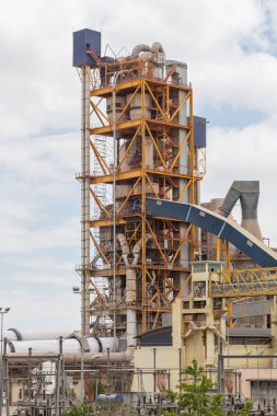 Endüstriyel Bina Fabrika yapısı ile