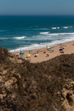 Long beach Atlantik Okyanusu kıyısında