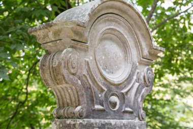 Sintra içinde bulunan mimari elemanları