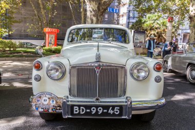 Lisbon, Portekiz - 24 Eylül 2017: Reto otomobil sokak o