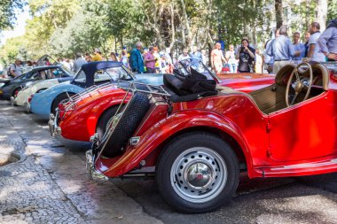 Lisbon, Portekiz - 24 Eylül 2017: Reto otomobil sokak o