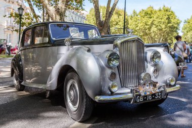 Lisbon, Portekiz - 24 Eylül 2017: Reto otomobil sokak o