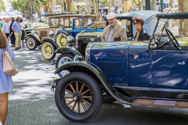 Lisbon, Portekiz - 24 Eylül 2017: Reto otomobil sokak o