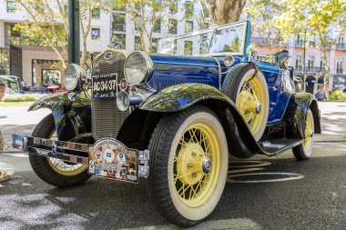 Lisbon, Portekiz - 24 Eylül 2017: Reto otomobil sokak o