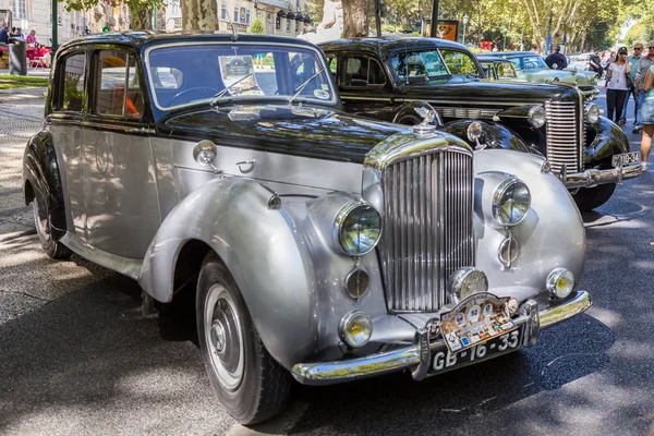 Lisbon, Portekiz - 24 Eylül 2017: Reto otomobil sokak o