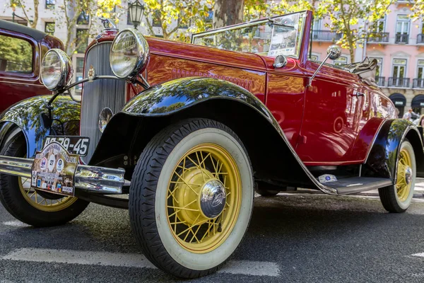 Lisbon, Portekiz - 24 Eylül 2017: Reto otomobil sokak o