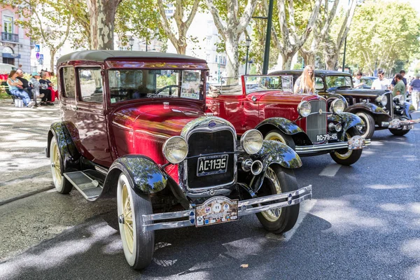 Lisbon, Portekiz - 24 Eylül 2017: Reto otomobil sokak o