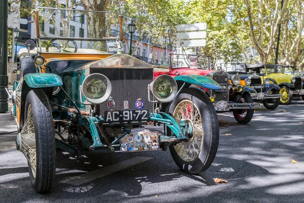 Lisbon, Portekiz - 24 Eylül 2017: Reto otomobil sokak o