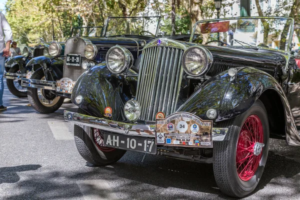 Lisbon, Portekiz - 24 Eylül 2017: Reto otomobil sokak o