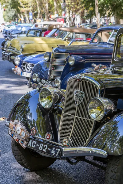 Lisbon, Portekiz - 24 Eylül 2017: Reto otomobil sokak o