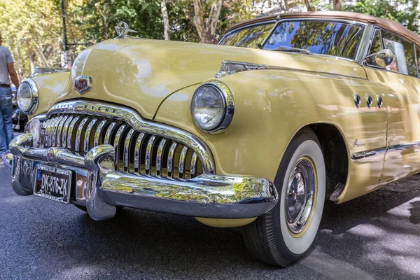 Lisbon, Portekiz - 24 Eylül 2017: Reto otomobil sokak o