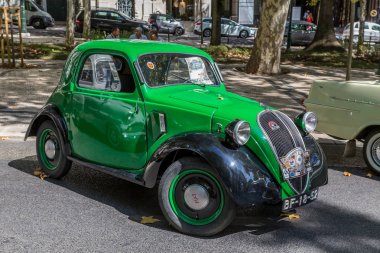 Lisbon, Portekiz - 24 Eylül 2017: Reto otomobil sokak o