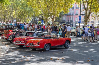 Lisbon, Portekiz - 24 Eylül 2017: Reto otomobil sokak o
