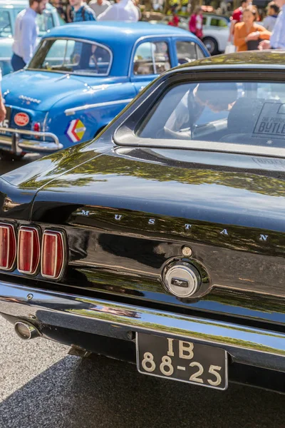 Lissabon, Portugal - 24. September 2017: Reto-Auto-Show auf der Straße o — Stockfoto