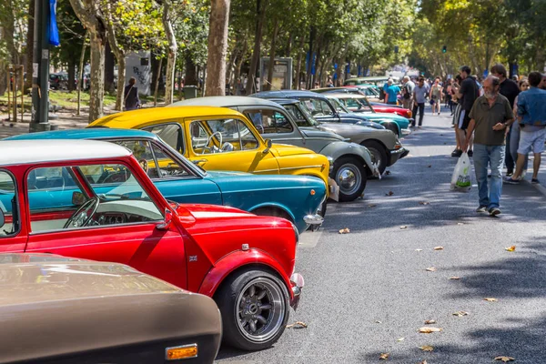 Lisbon, Portekiz - 24 Eylül 2017: Reto otomobil sokak o