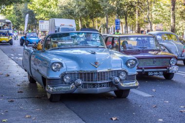 Lisbon, Portekiz - 24 Eylül 2017: Reto otomobil sokak o