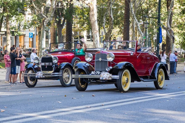 Lisbon, Portekiz - 24 Eylül 2017: Reto otomobil sokak o
