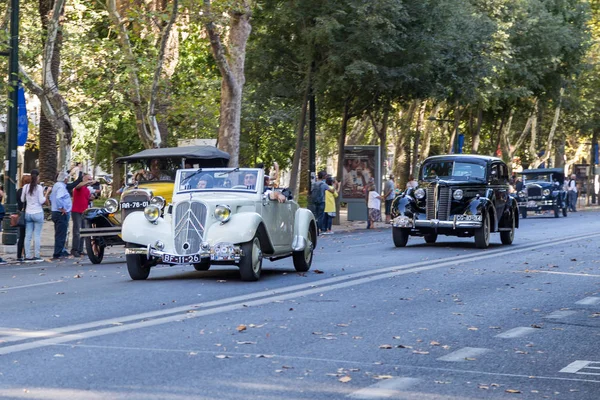 Lisbon, Portekiz - 24 Eylül 2017: Reto otomobil sokak o