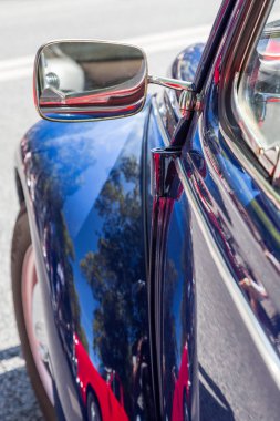 Ayrıntılar reto otomobil sokakta şehrin