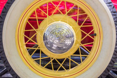 Ayrıntılar reto otomobil sokakta şehrin