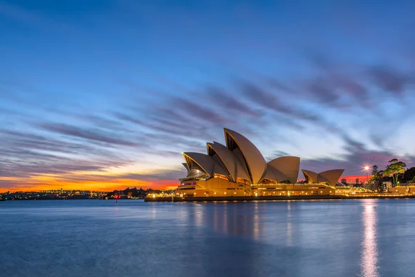 Sydney Opera House Sydney Australie au lever du soleil — Photo