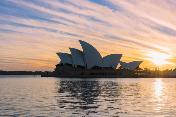 Sydney Opera House Sydney Australia al amanecer — Foto de Stock