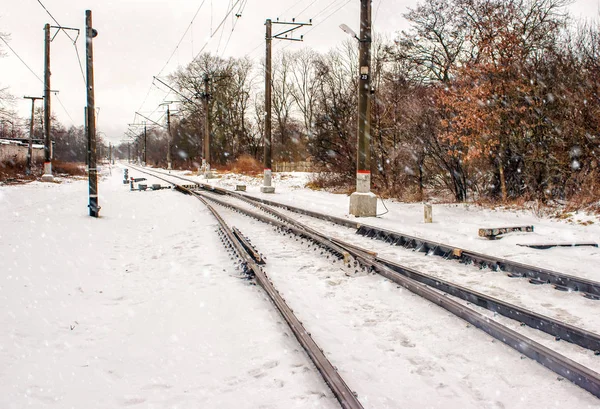 철도 겨울에 거리로 멀어져 — 스톡 사진